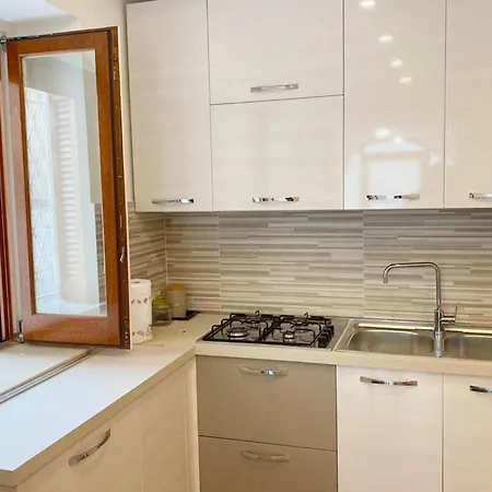 Modern And Cozy At 200 Meters To The
