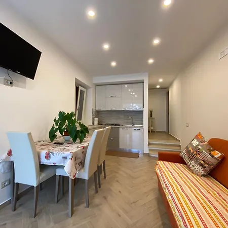 Modern And Cozy At 200 Meters To The *